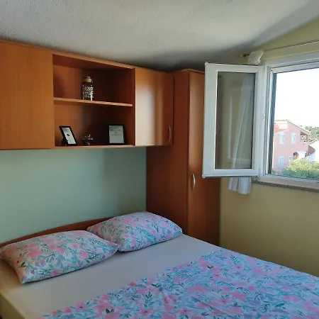 Apartament With Parking Space Kanica, - 19968 *
