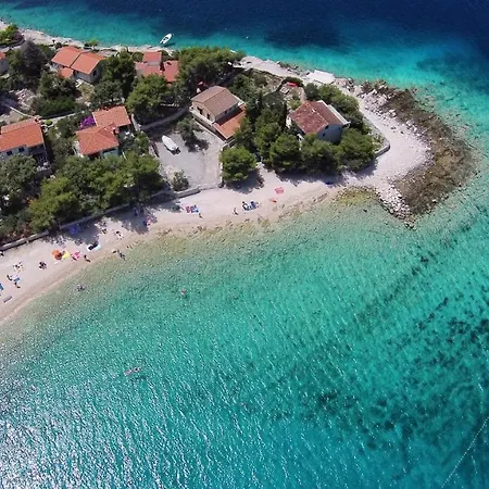 With Parking Space Kanica, - 19968 * ロゴズニッツァ